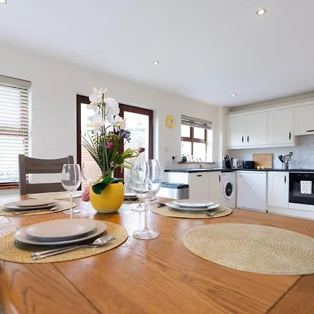 Townside - New Town *